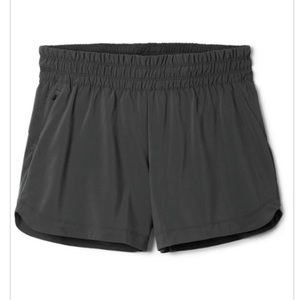 REI Co-op Active Pursuits 4.5" Shorts - Women's